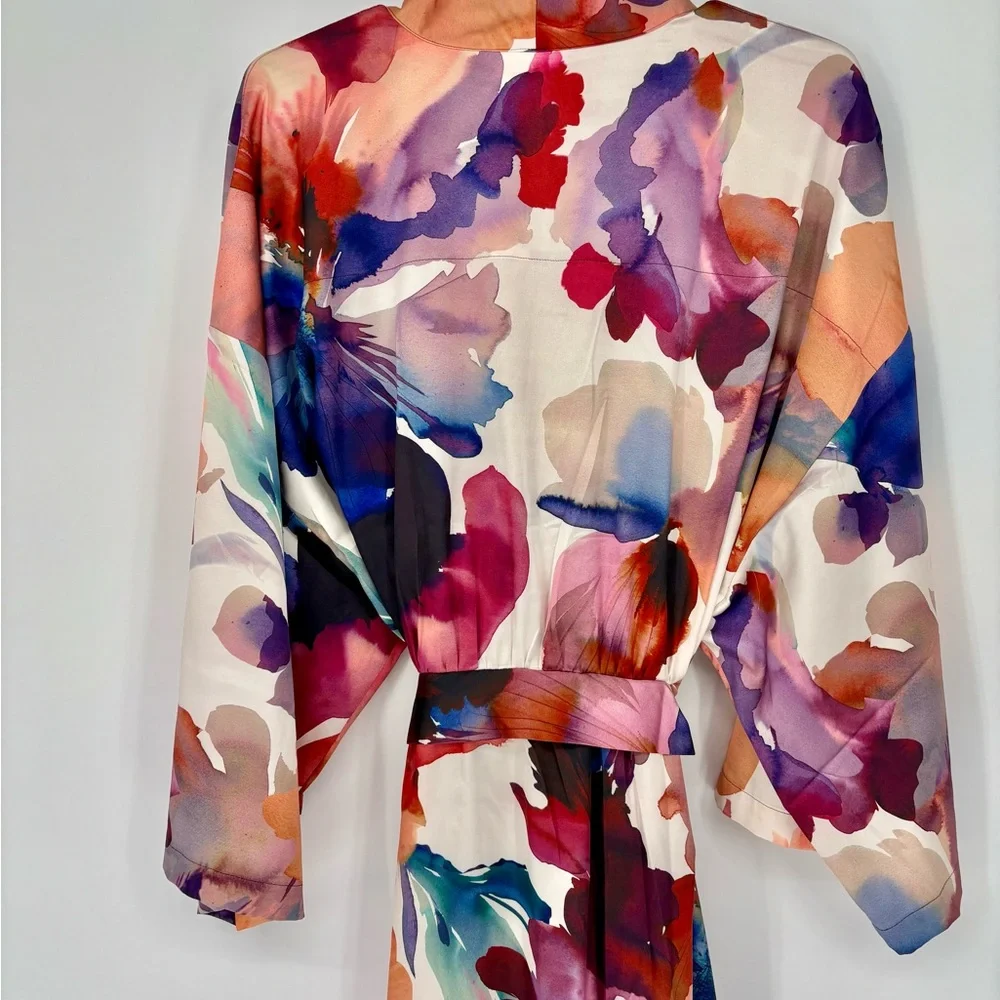 SOMA SATIN Watercolor Kimono Short Robe